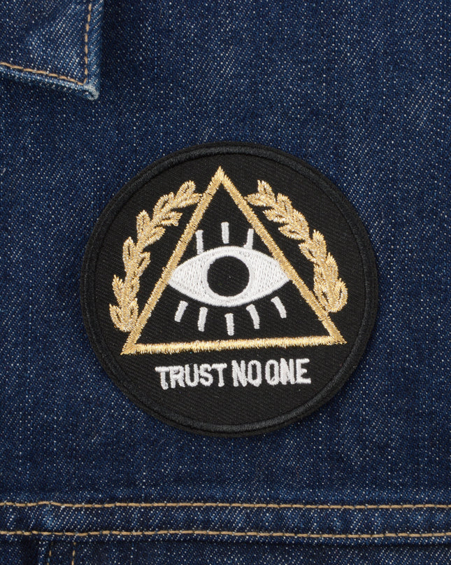 Patch - Ne faites confiance à personne