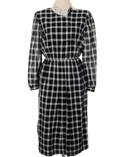 Robe vintage - Motif en dentelle