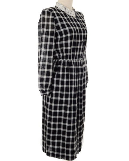 Robe vintage - Motif en dentelle