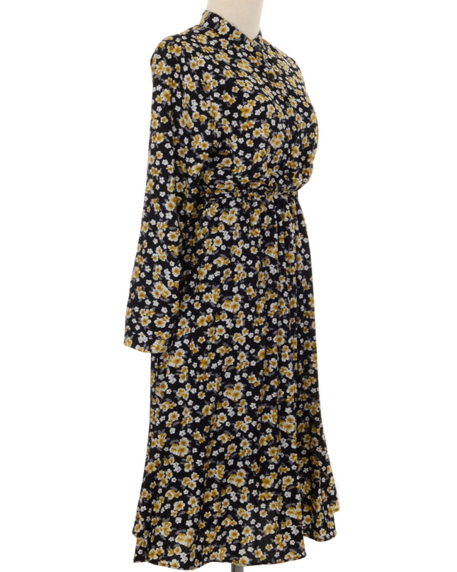 Robe vintage à petits motifs floraux