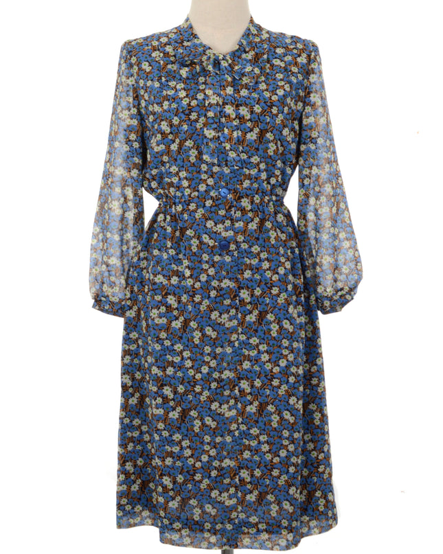 Robe vintage à fleurs bleues