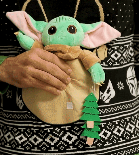 Pull de Noël moche Star Wars Baby Yoda avec lumières